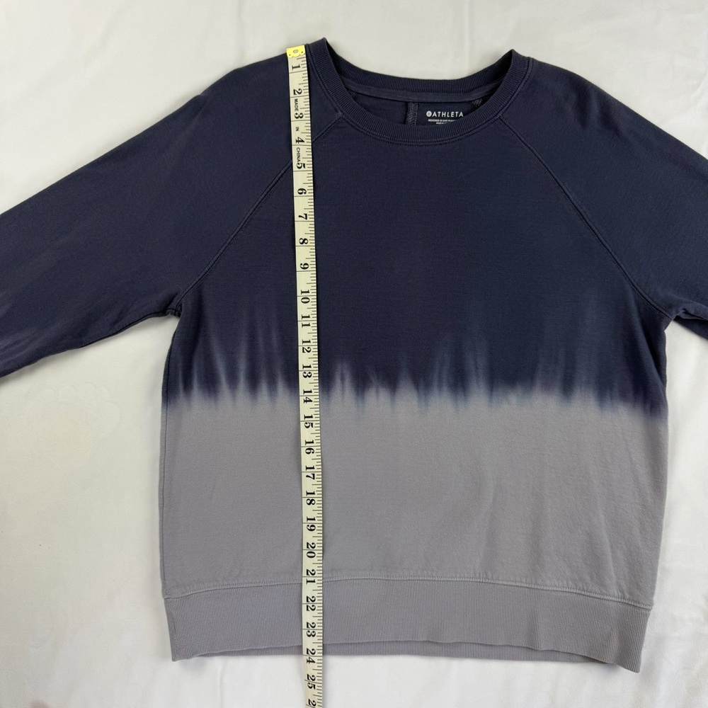 ATHLETA Sundown Dip Dye Crewneck Sweatshirt in Medieval Violet Size Small (GUC) - Picture 10 of 11